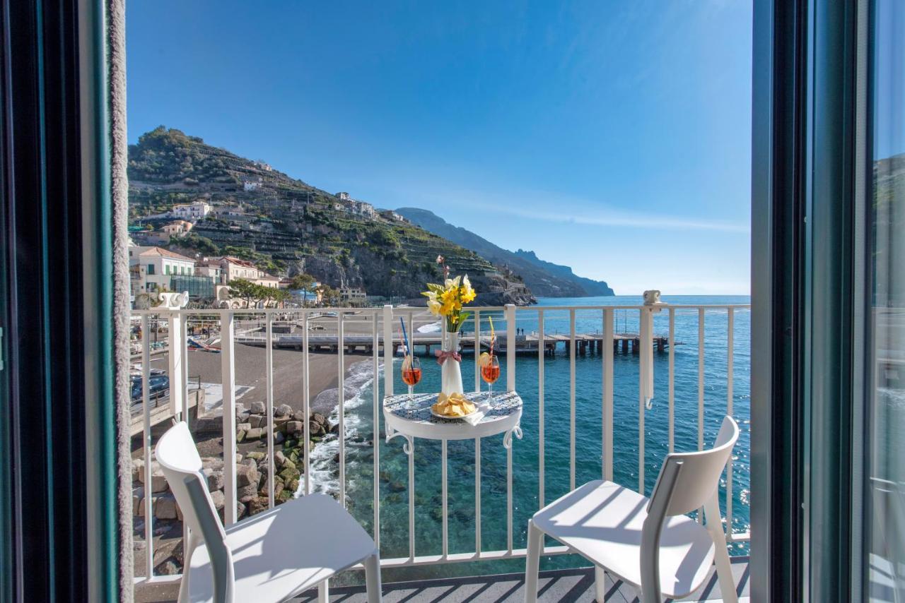Il Nido Del Gabbiano Appartement Minori Buitenkant foto