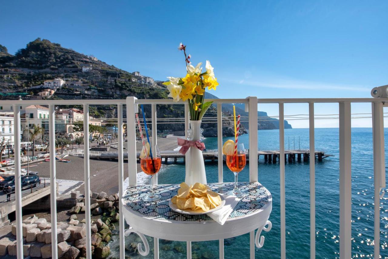 Il Nido Del Gabbiano Appartement Minori Buitenkant foto